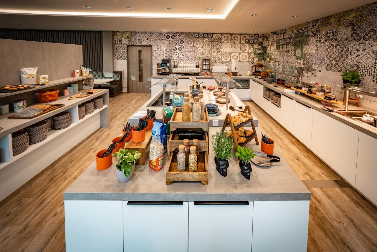 Loginn Stuttgart Zuffenhausen 3* Korntal-Münchingen
